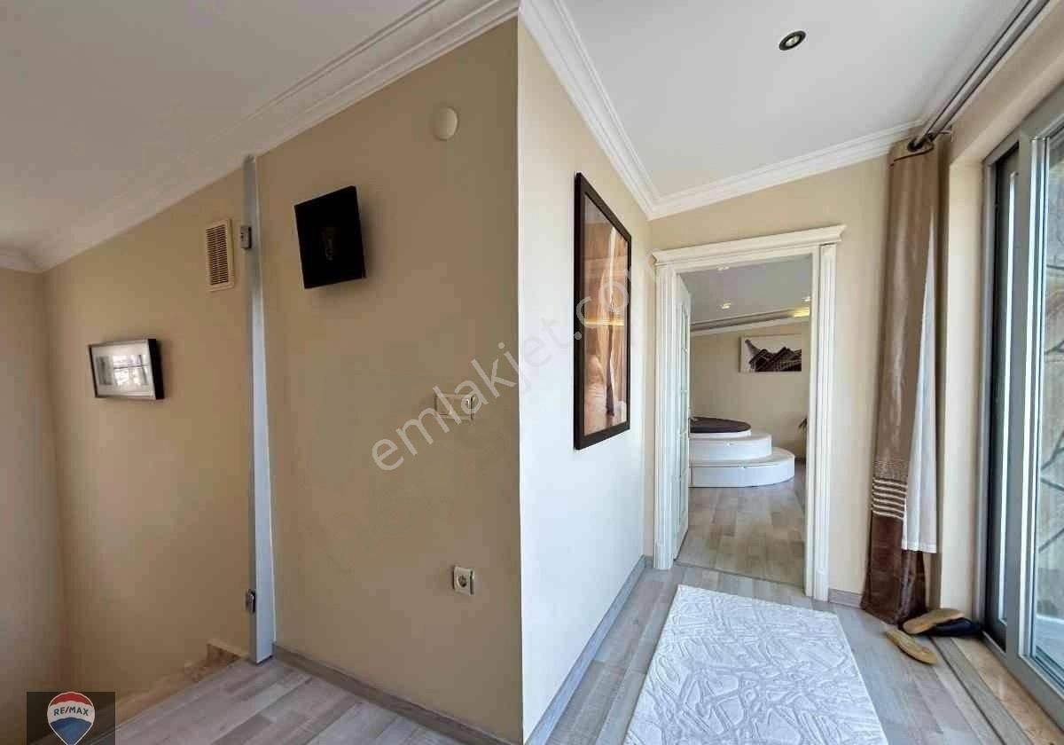 Manzarasıyla Büyülen, Bakımlı, Geniş Villa - Görsel 2