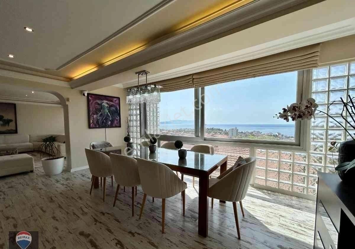 Manzarasıyla Büyülen, Bakımlı, Geniş Villa - Görsel 13