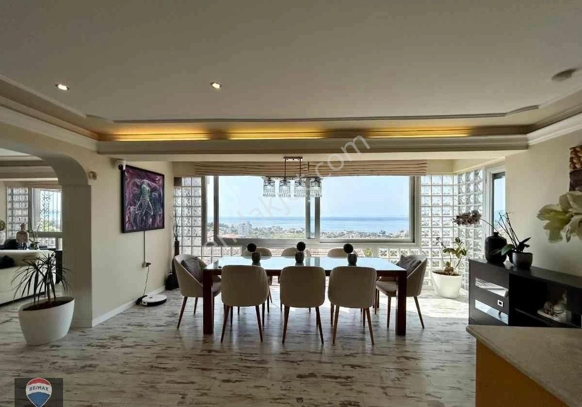 Manzarasıyla Büyülen, Bakımlı, Geniş Villa - Görsel 16