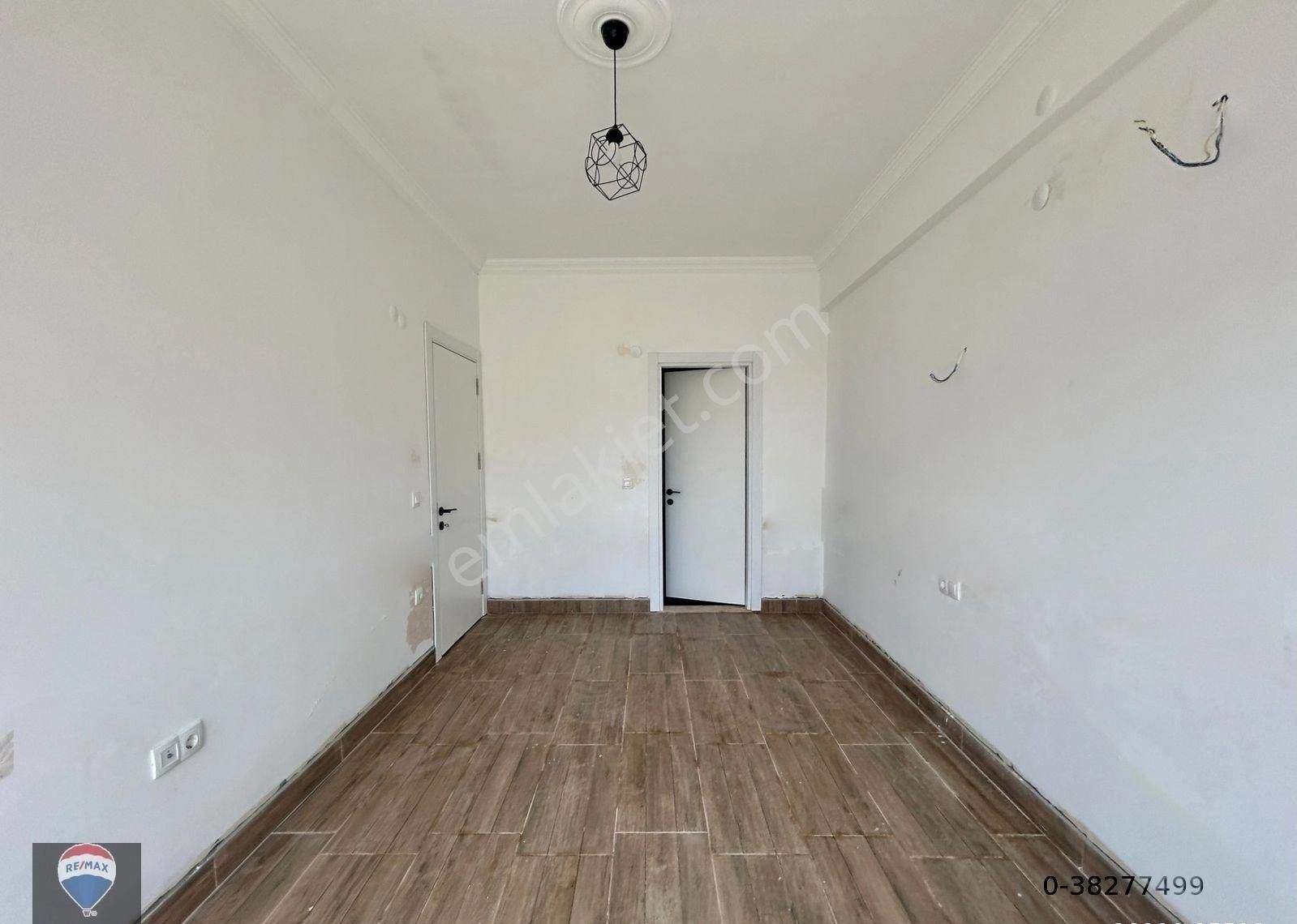 Satılık Kuşadası Eşin Vadi Sitesinde Bahçe Katı 2+1 Daire... - Görsel 24