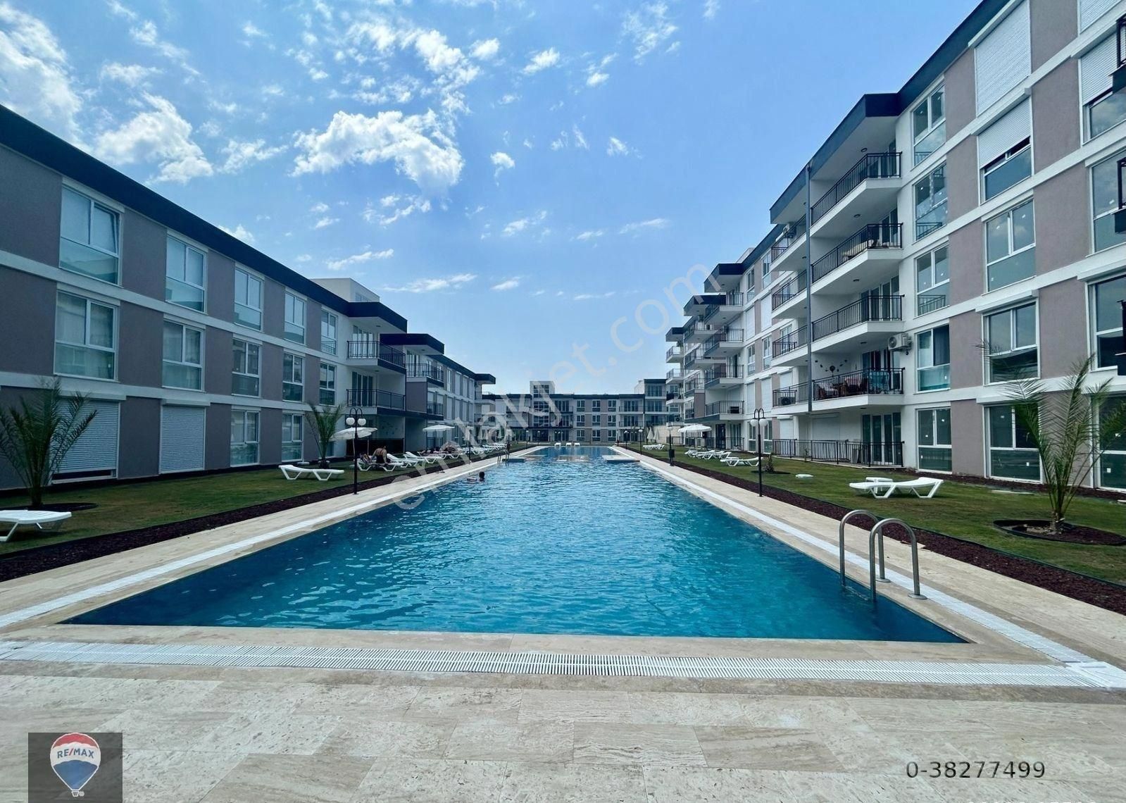 Satılık Kuşadası Eşin Vadi Sitesinde Bahçe Katı 2+1 Daire... - Görsel 2