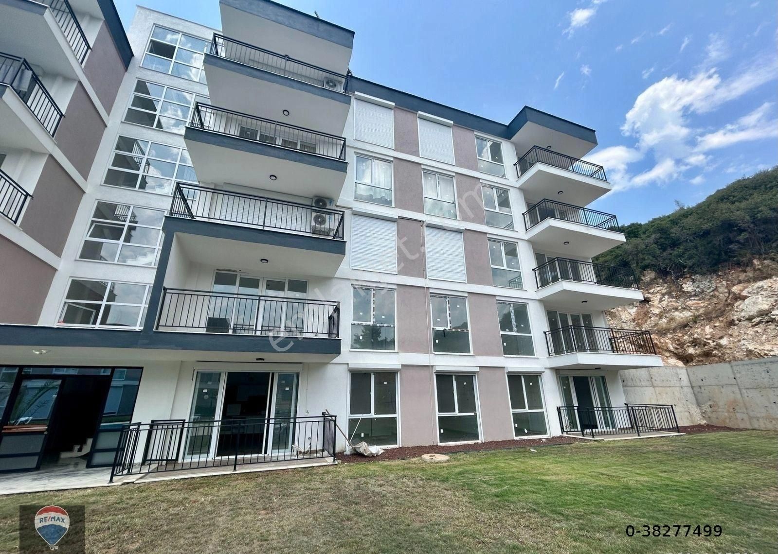 Satılık Kuşadası Eşin Vadi Sitesinde Bahçe Katı 2+1 Daire... - Görsel 20