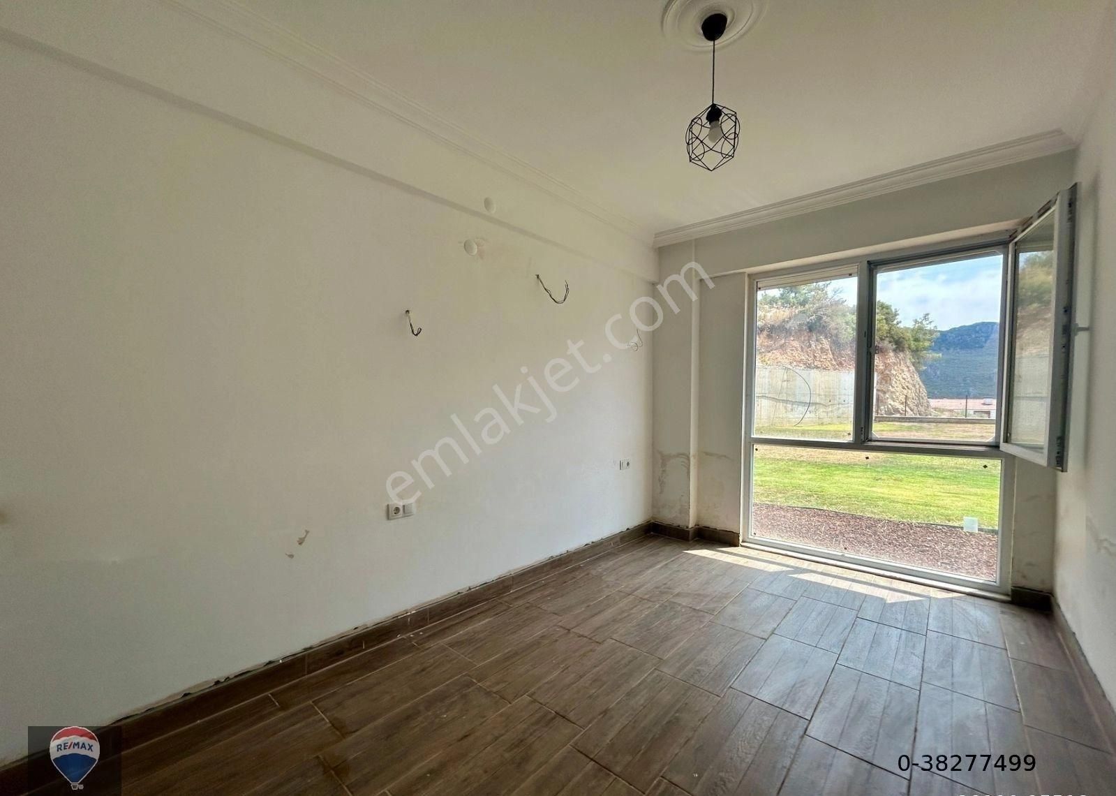 Satılık Kuşadası Eşin Vadi Sitesinde Bahçe Katı 2+1 Daire... - Görsel 4