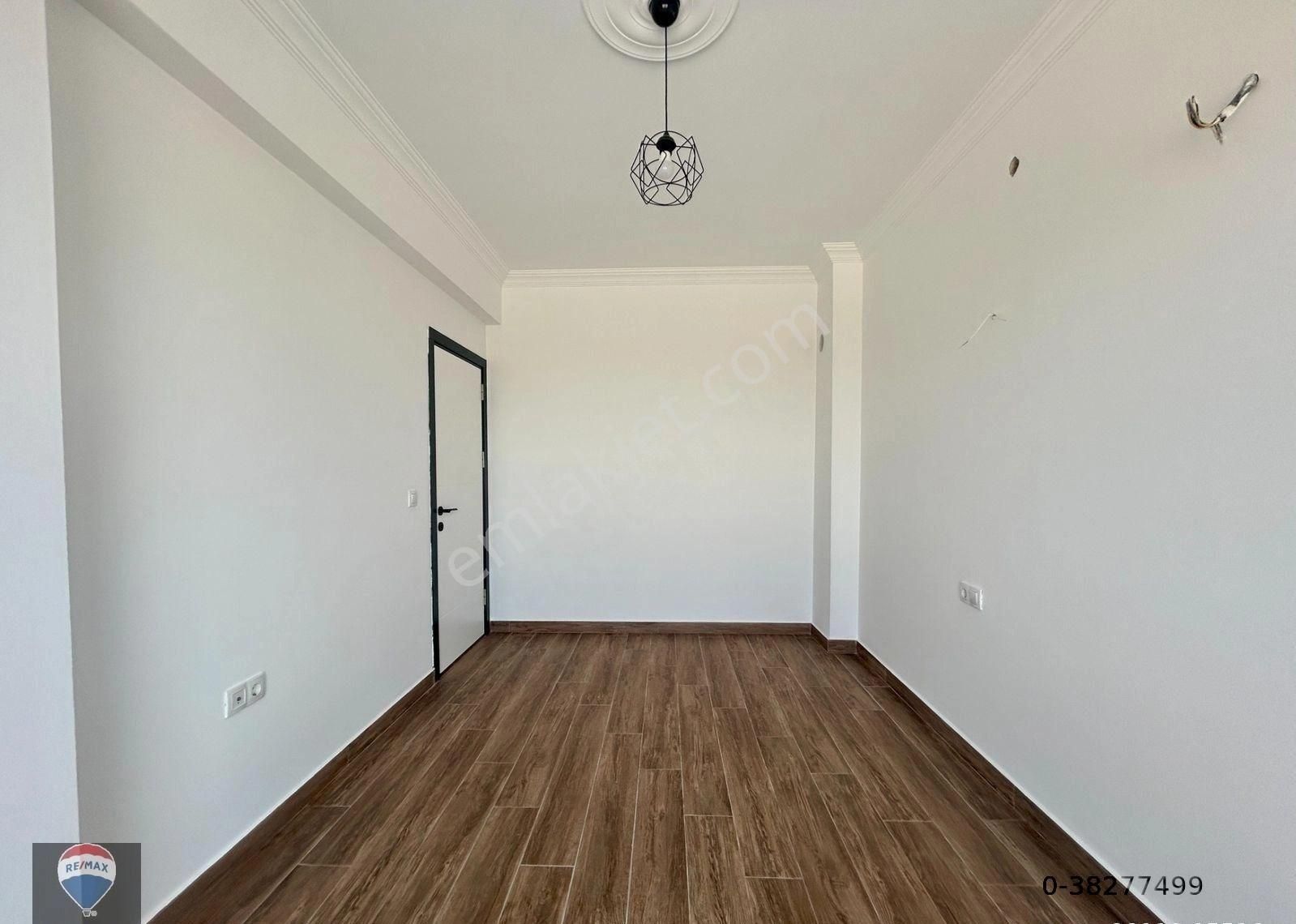 Satılık Kuşadası Eşin Vadi Sitesinde Ara Kat 1+1 Sıfır Daire... - Görsel 9