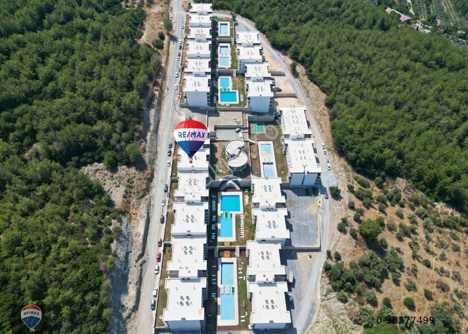 Satılık Kuşadası Eşin Vadi Sitesinde Ara Kat 1+1 Sıfır Daire...