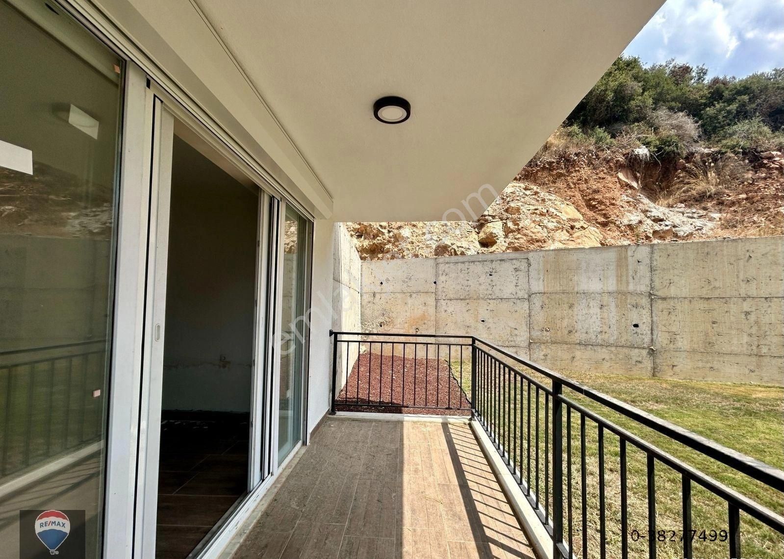 Satılık Kuşadası Eşin Vadi Sitesinde Bahçe Katı 1+1 Daire... - Görsel 24