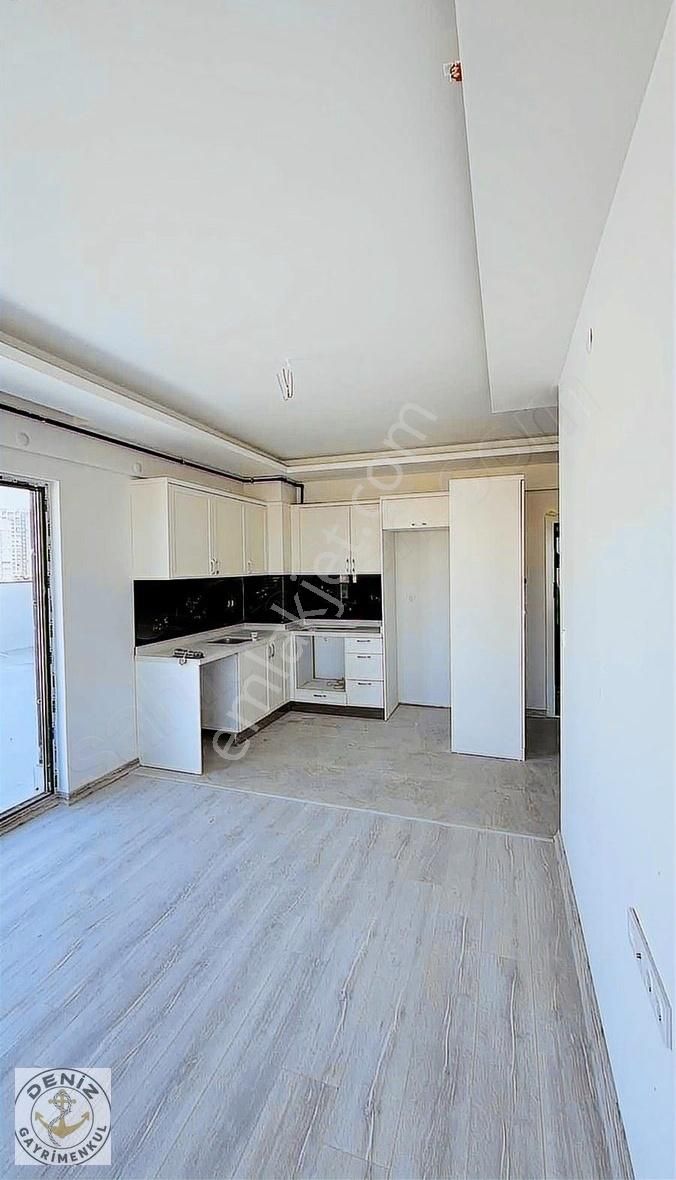 Yatay Mimari Konsept Projede Geniş Teras Bahçeli 1+1 Daireler - Görsel 4