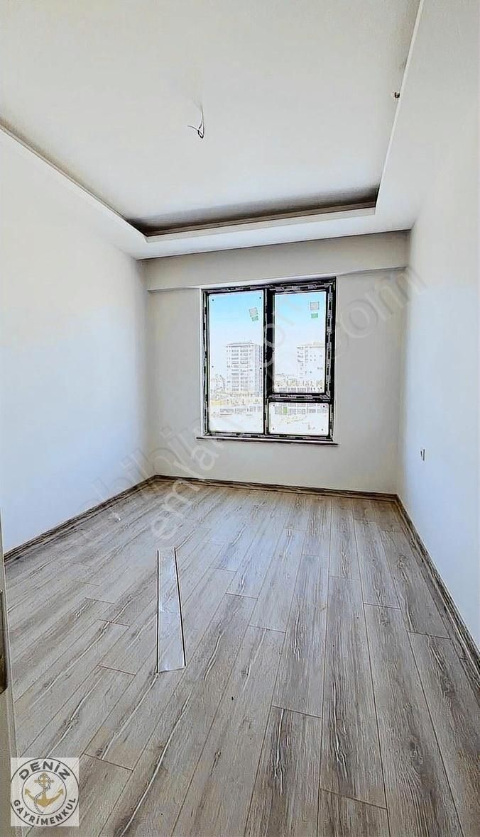 Yatay Mimari Konsept Projede Geniş Teras Bahçeli 1+1 Daireler - Görsel 7