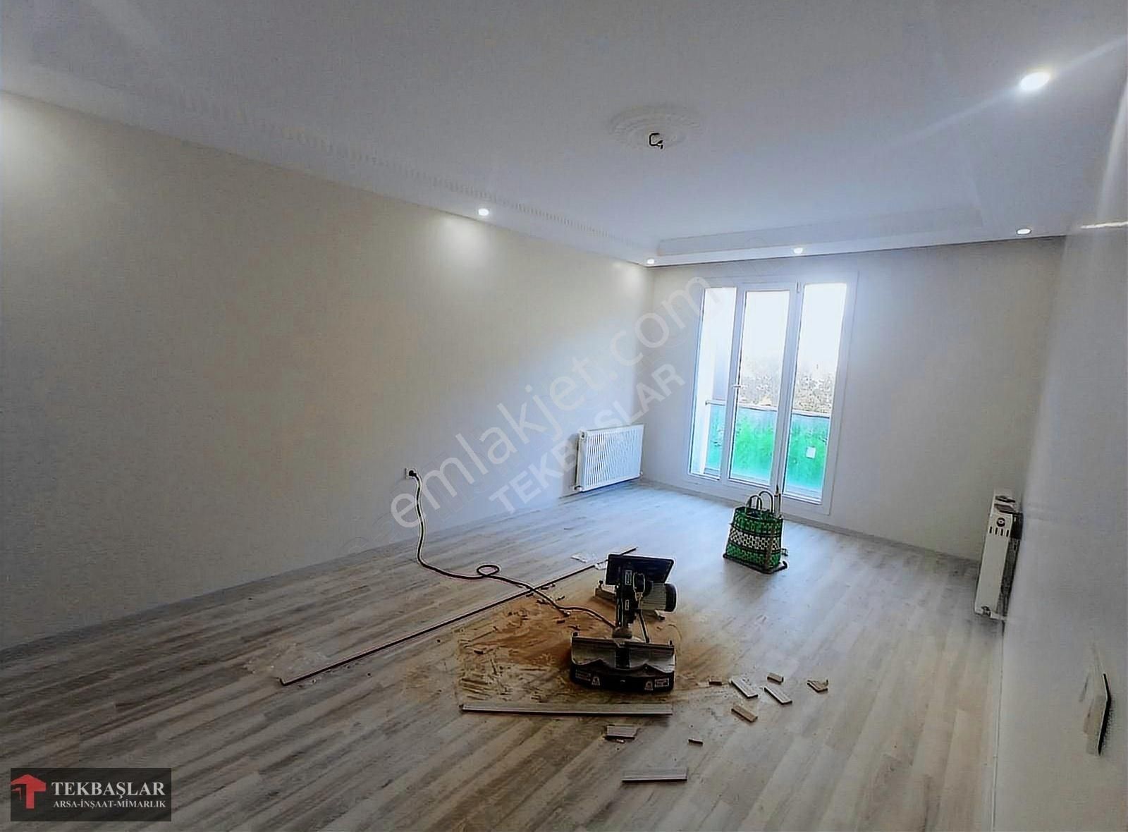 Tekbaşlar'dan Mavigöl'de Butik Site İçinde Kiralık 2+1 Daire