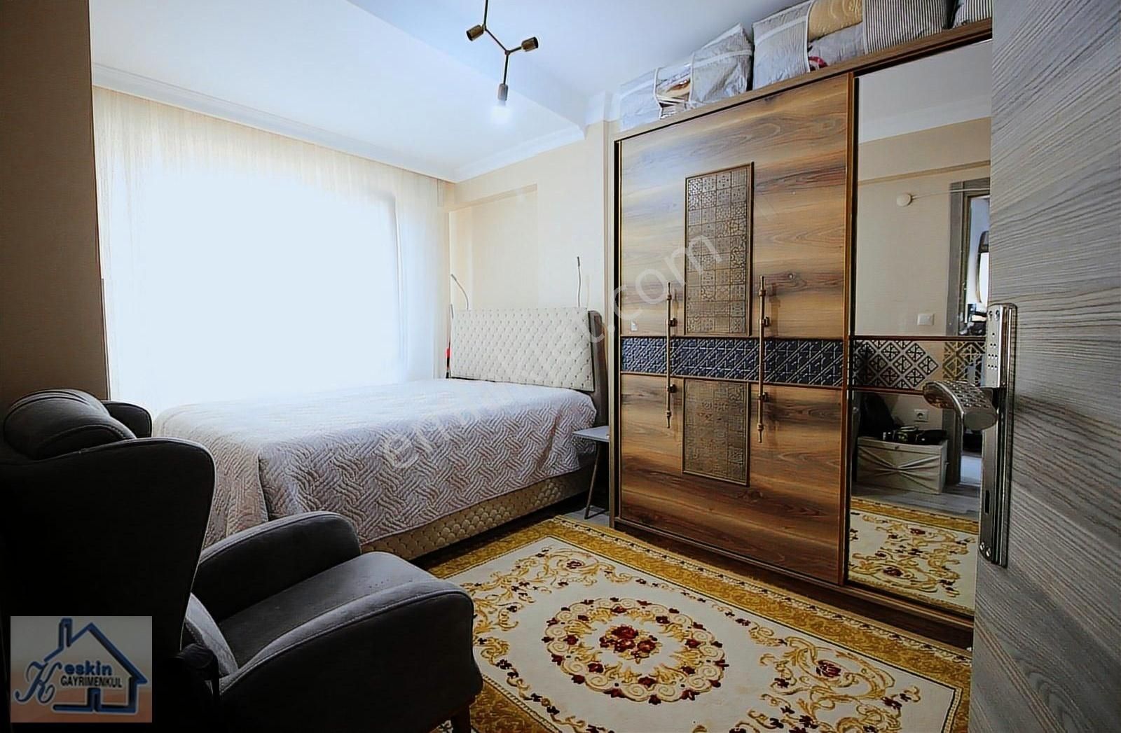 Keskinden 3+1 Teraslı 130 M2 Kullanışlı Dublex Daire - Görsel 18