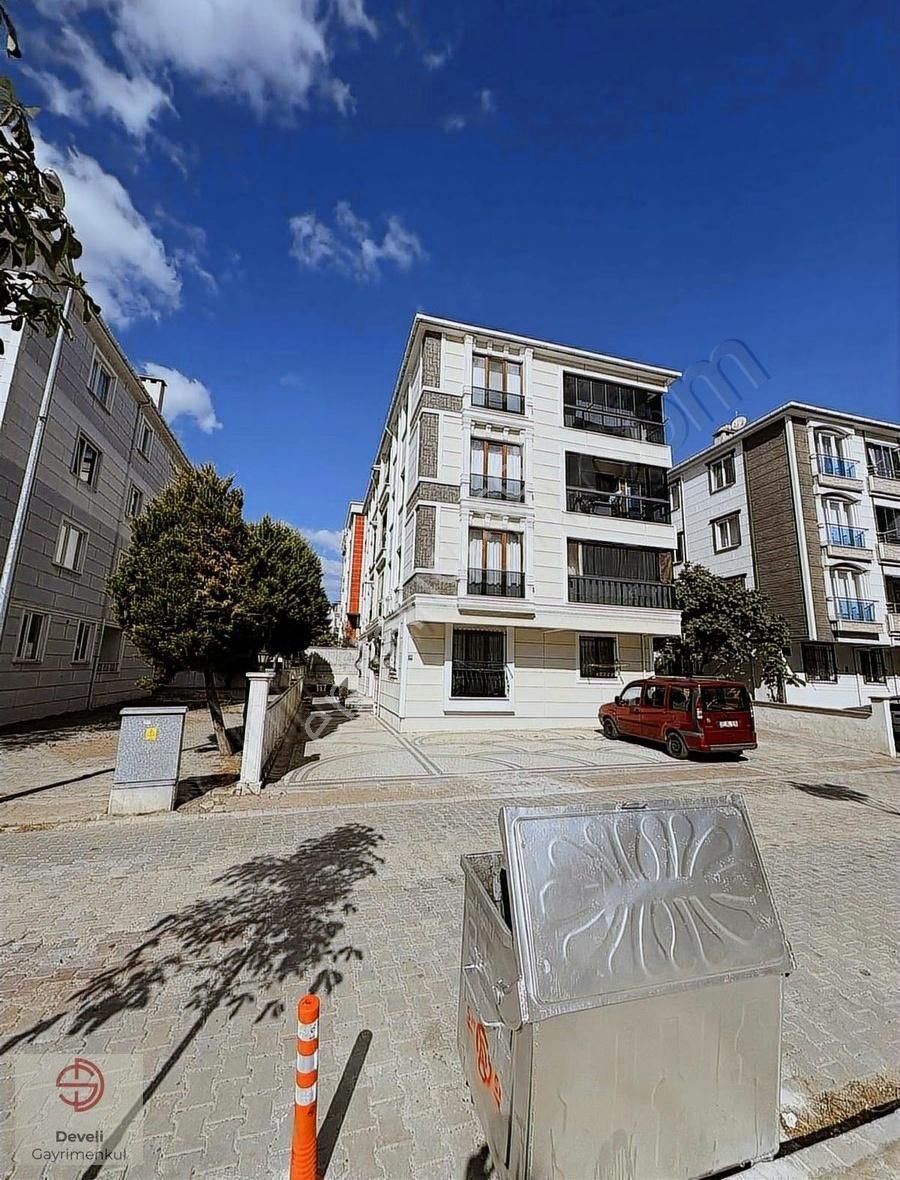 Çorlu Bülent Ecevit Bulvarında Satılık 2+1 Da