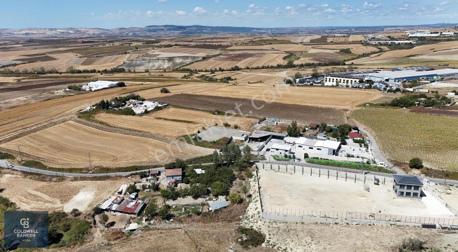 Arnavutköy Hadımköyde Satılık 464 M² İmarlı Arsa - Görsel 2