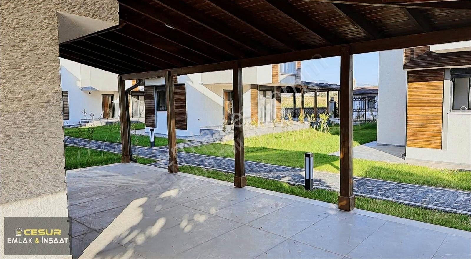 İzmir Dikili Nefes Nova Sitesinde Satılık Lüks Villa - Görsel 25