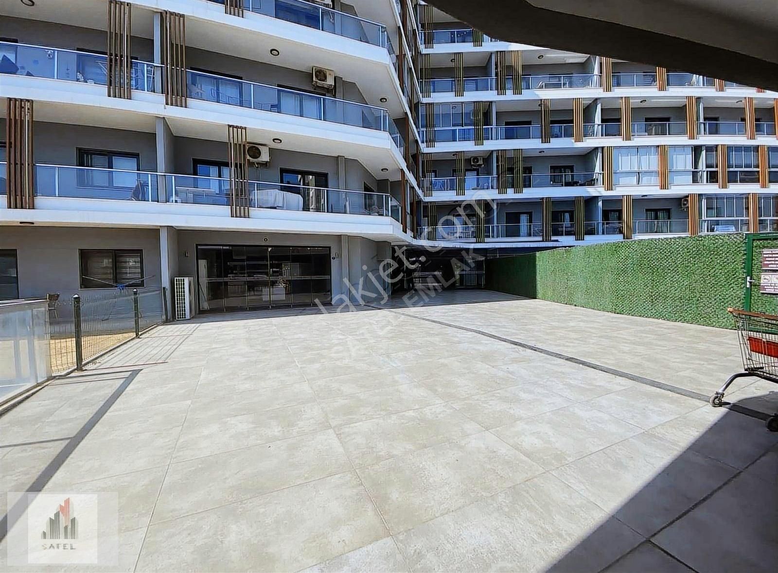 Full Eşyalı Havuz Manzaralı Flex Life Sitesinde