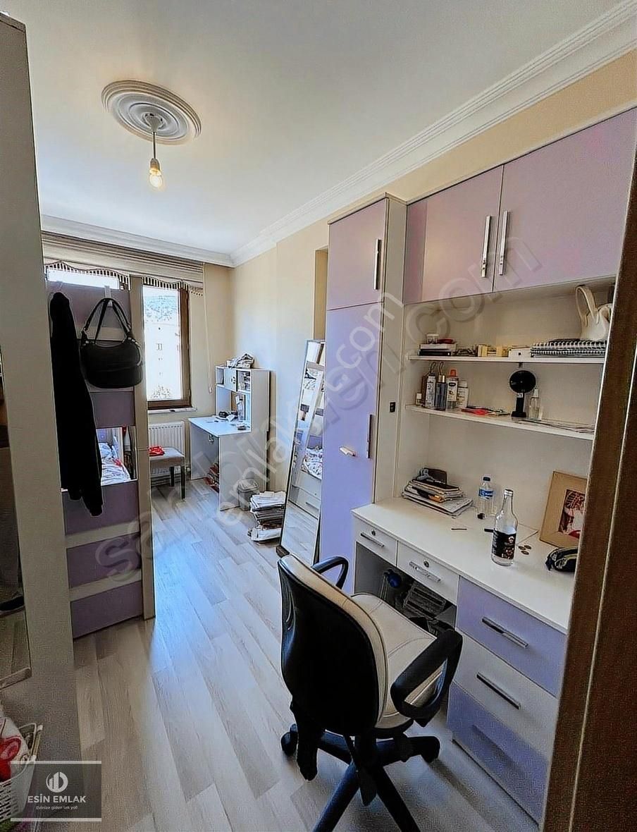 Hürriyet Mah Balkonlu Arakat Metro'ya Yakın Temiz 2.5+1 Daire - Görsel 18