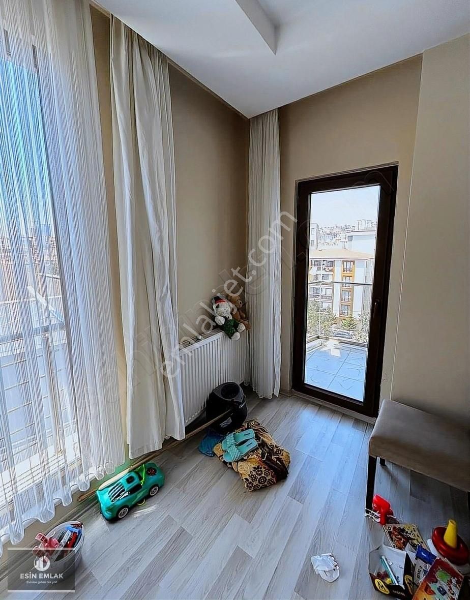 Hürriyet Mah Balkonlu Arakat Metro'ya Yakın Temiz 2.5+1 Daire - Görsel 22
