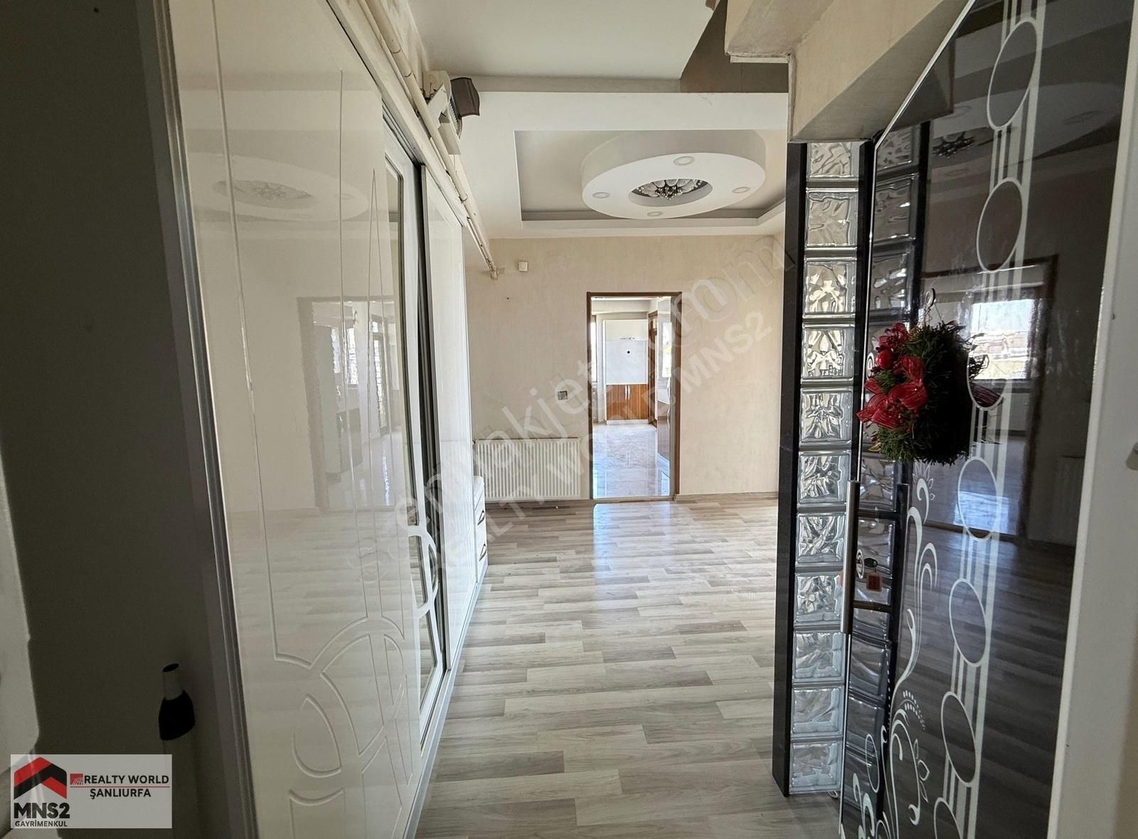 Realty World Mns2 Halit Süper Konumda Dubleks