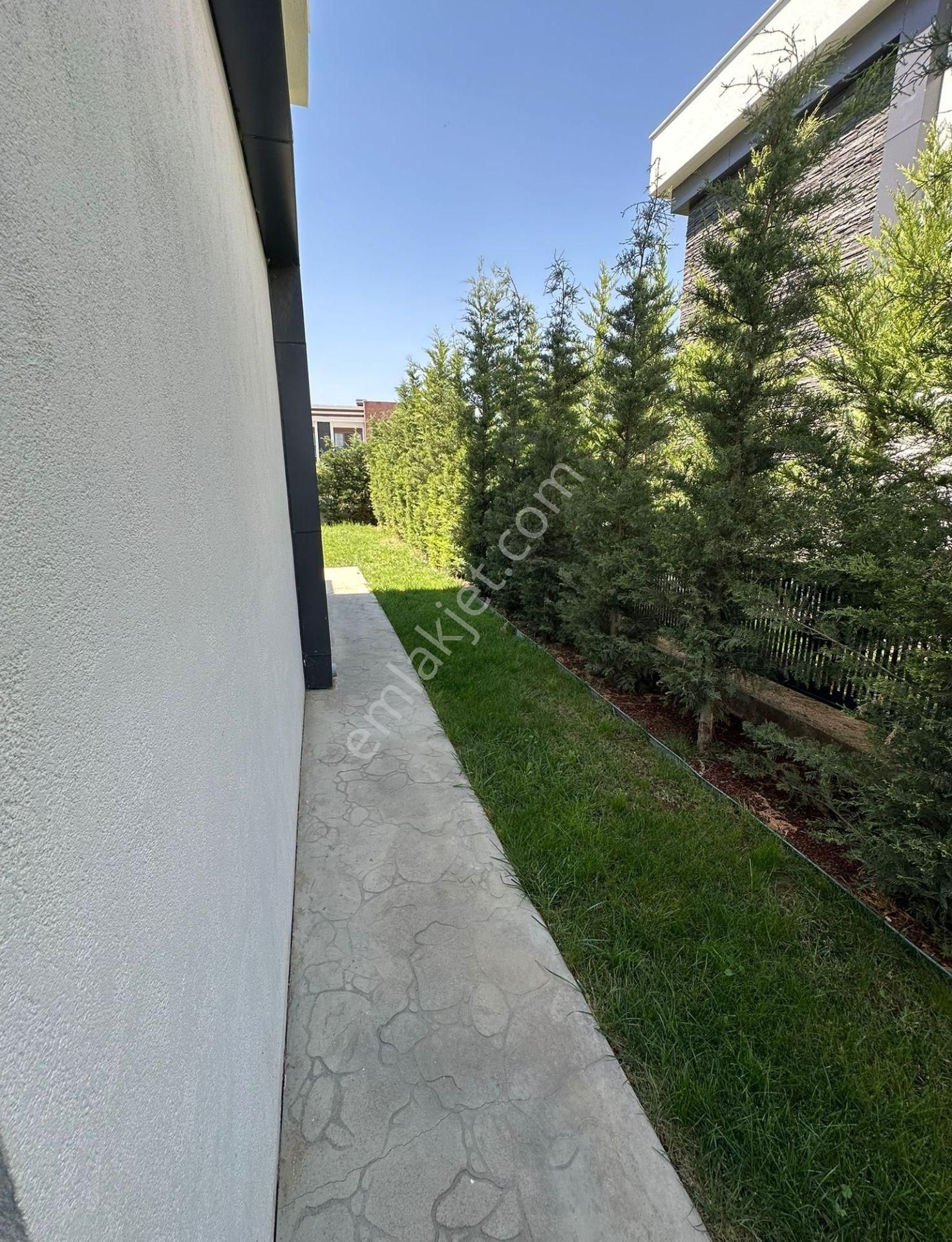 Pema Koleji Yanı Aren Konutlarında Satılık 5+1 Villa - Görsel 10