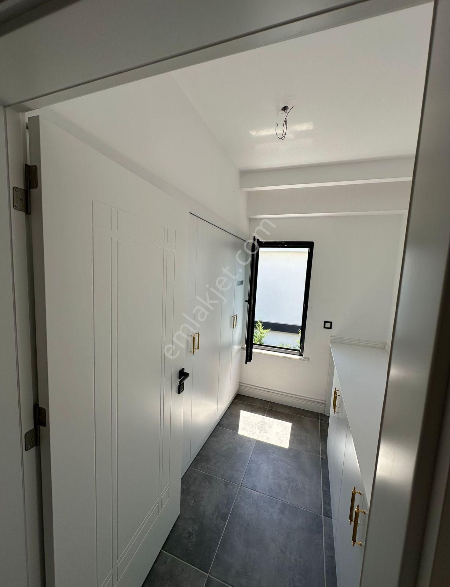 Pema Koleji Yanı Aren Konutlarında Satılık 5+1 Villa - Görsel 33