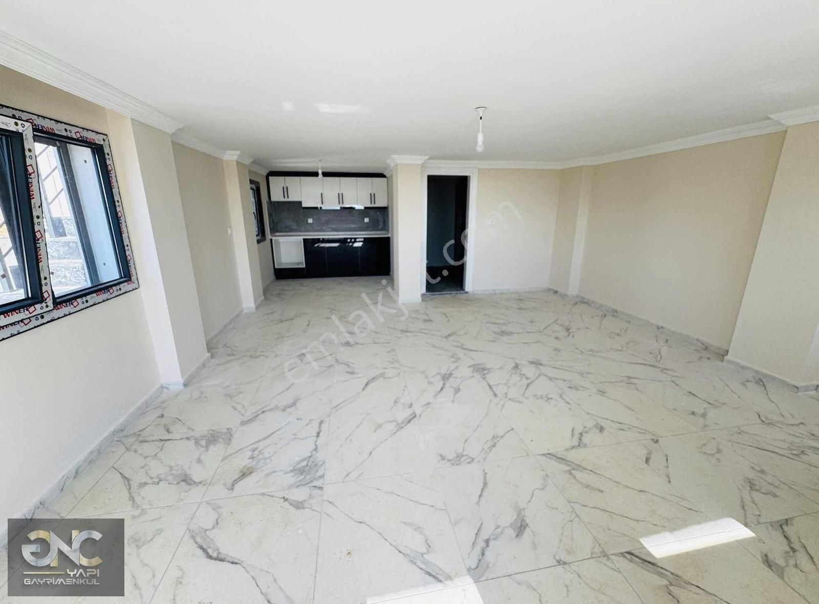 Kesintisiz Deniz Manzaralı Havuzlu Sıfır Yapı Villa - Görsel 12