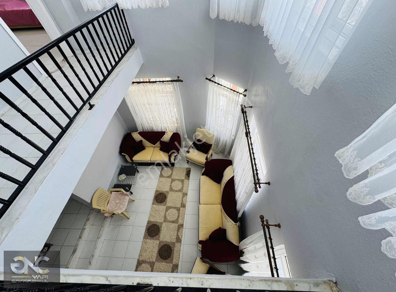 Denize 200 Metre Site İçi Müstakil Ayrı Muftak 3+1 Villa - Görsel 5