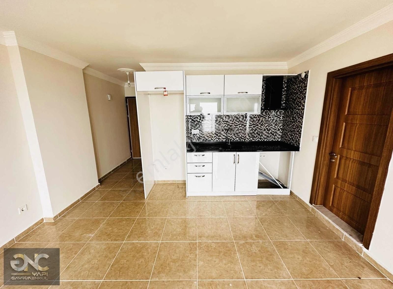 Havuzlu Güvenlikli Sitede Deniz Manzaralı 1+1 Daire - Görsel 19