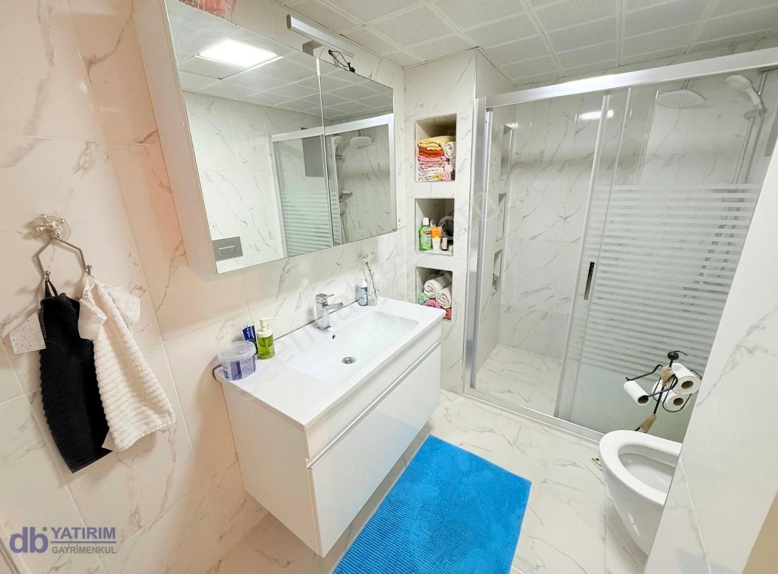 Yeşilyurt'da Tadilatlı 3+1 Satılık Daire - Görsel 12