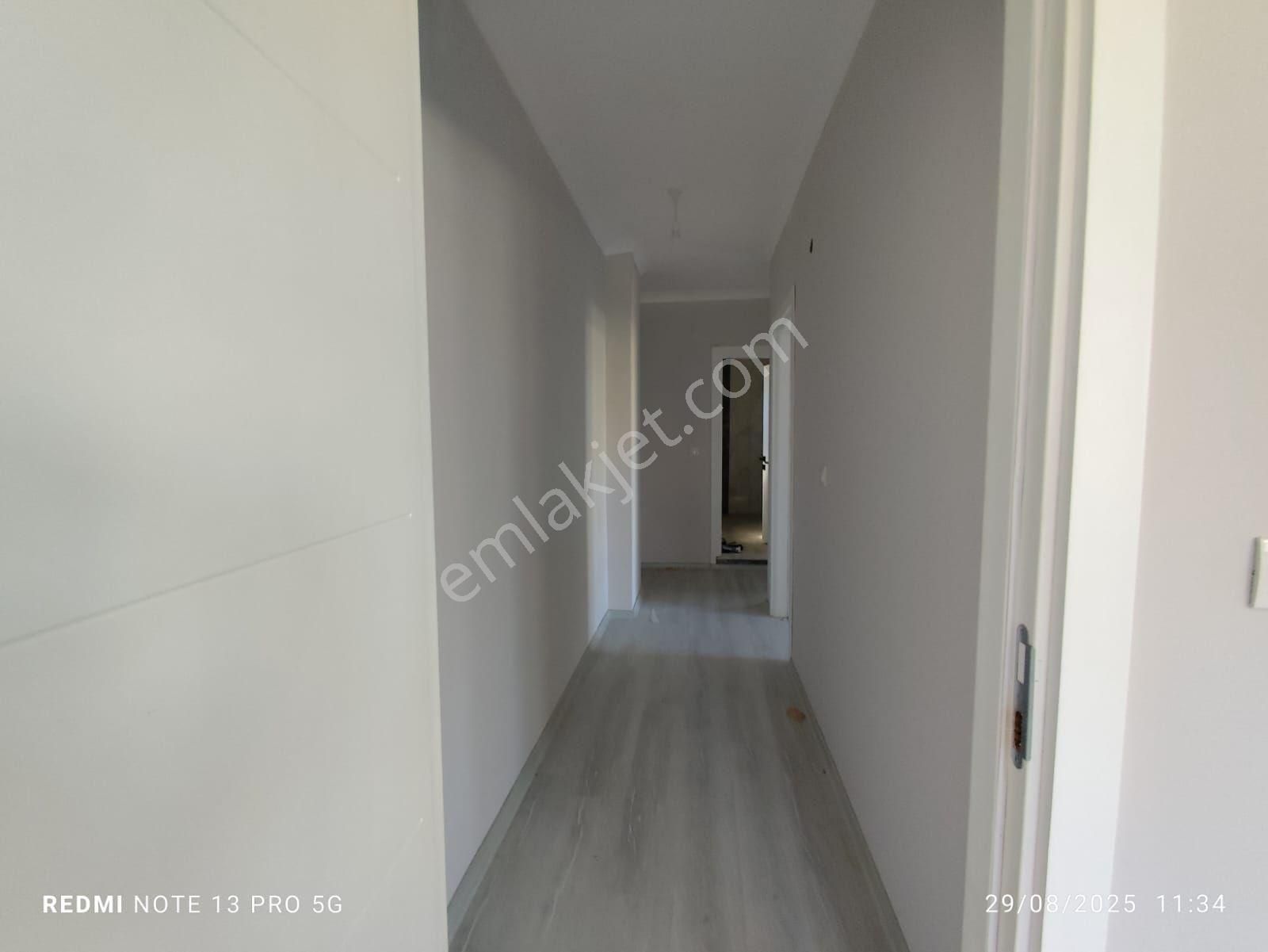 Ayvalık Altınovada 4 Katlı Binanın,bahçe Katı 2+1 Sıfır Daire - Görsel 9