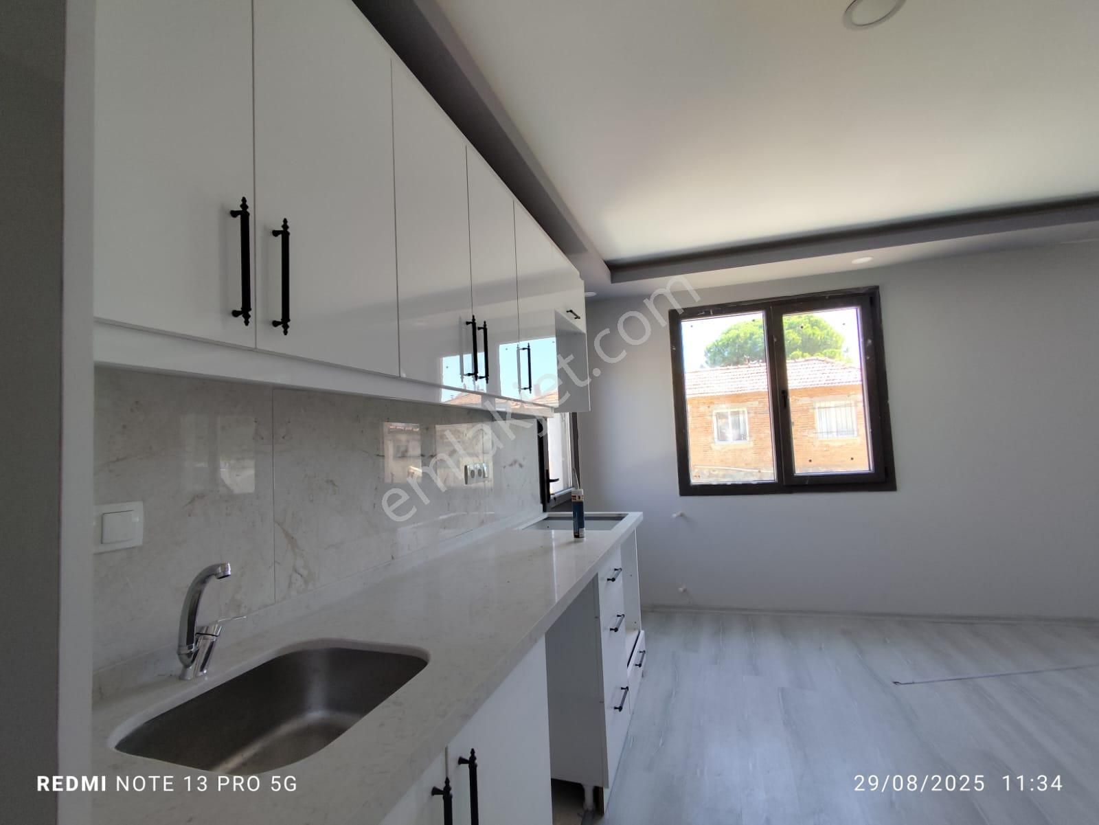 Ayvalık Altınovada 4 Katlı Binanın,bahçe Katı 2+1 Sıfır Daire - Görsel 14