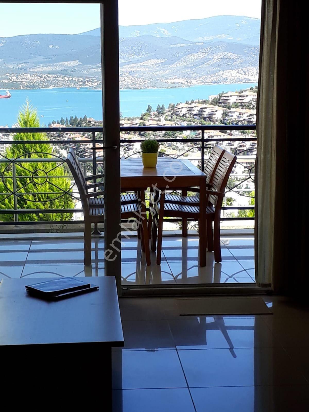 Muğla Milas Güllük’te Satılık Bahçe Katı Daire