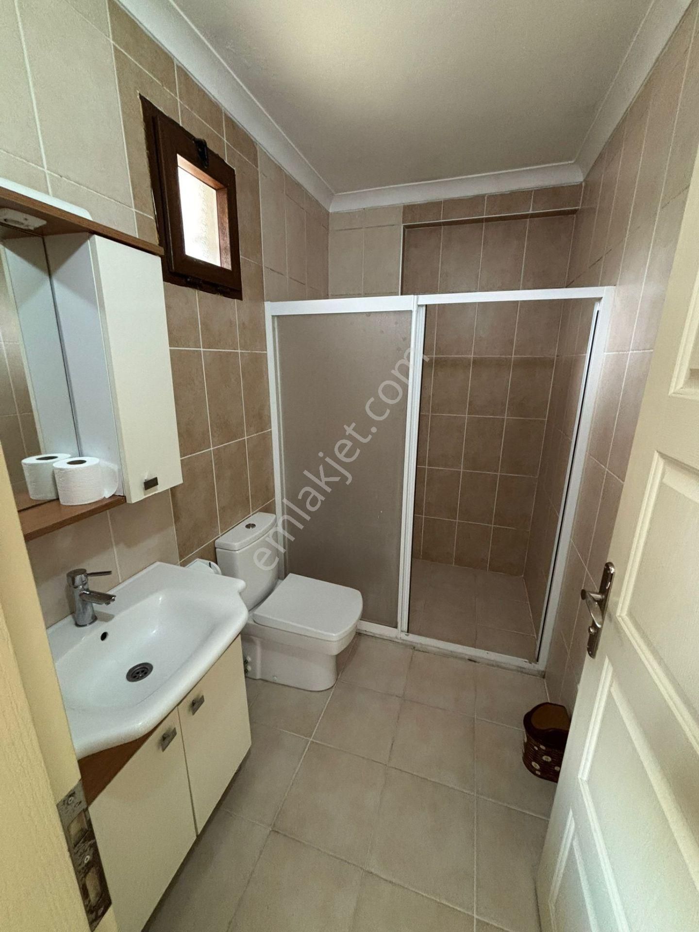 Ktü D Kapısı Önünde – Bahçe Katı 1+0 Kiralık Daire (faturalar Dahil) - Görsel 2