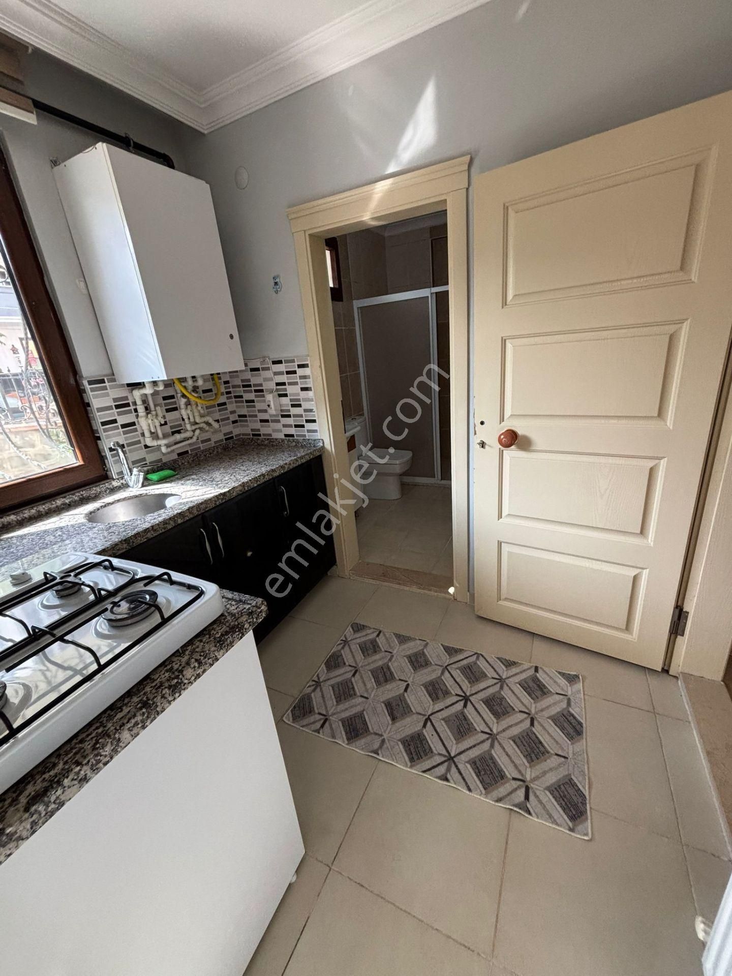 Ktü D Kapısı Önünde – Bahçe Katı 1+0 Kiralık Daire (faturalar Dahil) - Görsel 3