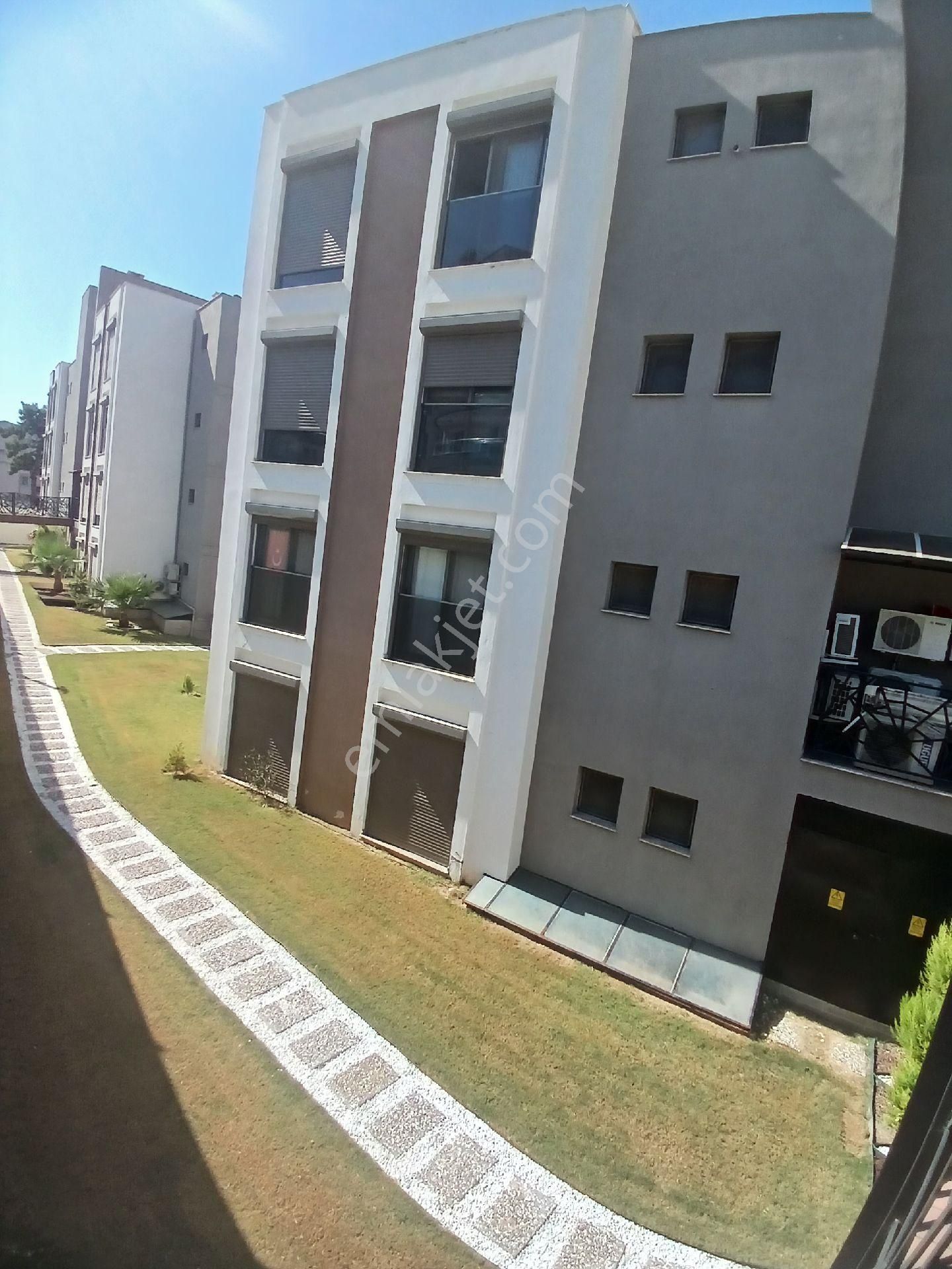 Kuşadası İkiçeşmelikte Satılık 3+1 Daire - Görsel 19