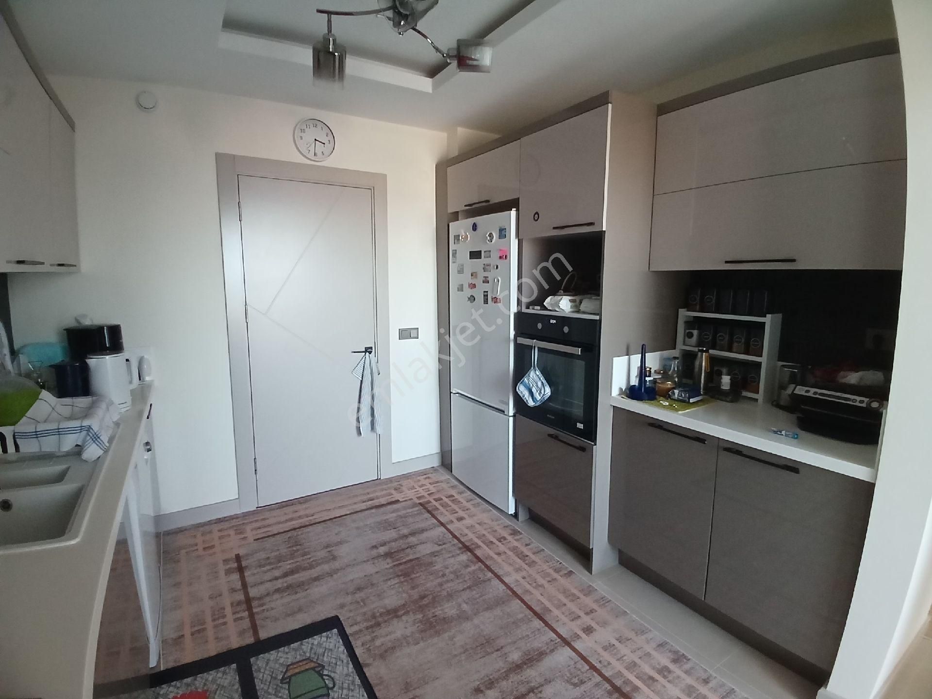 Kuşadası İkiçeşmelikte Satılık 3+1 Daire - Görsel 14