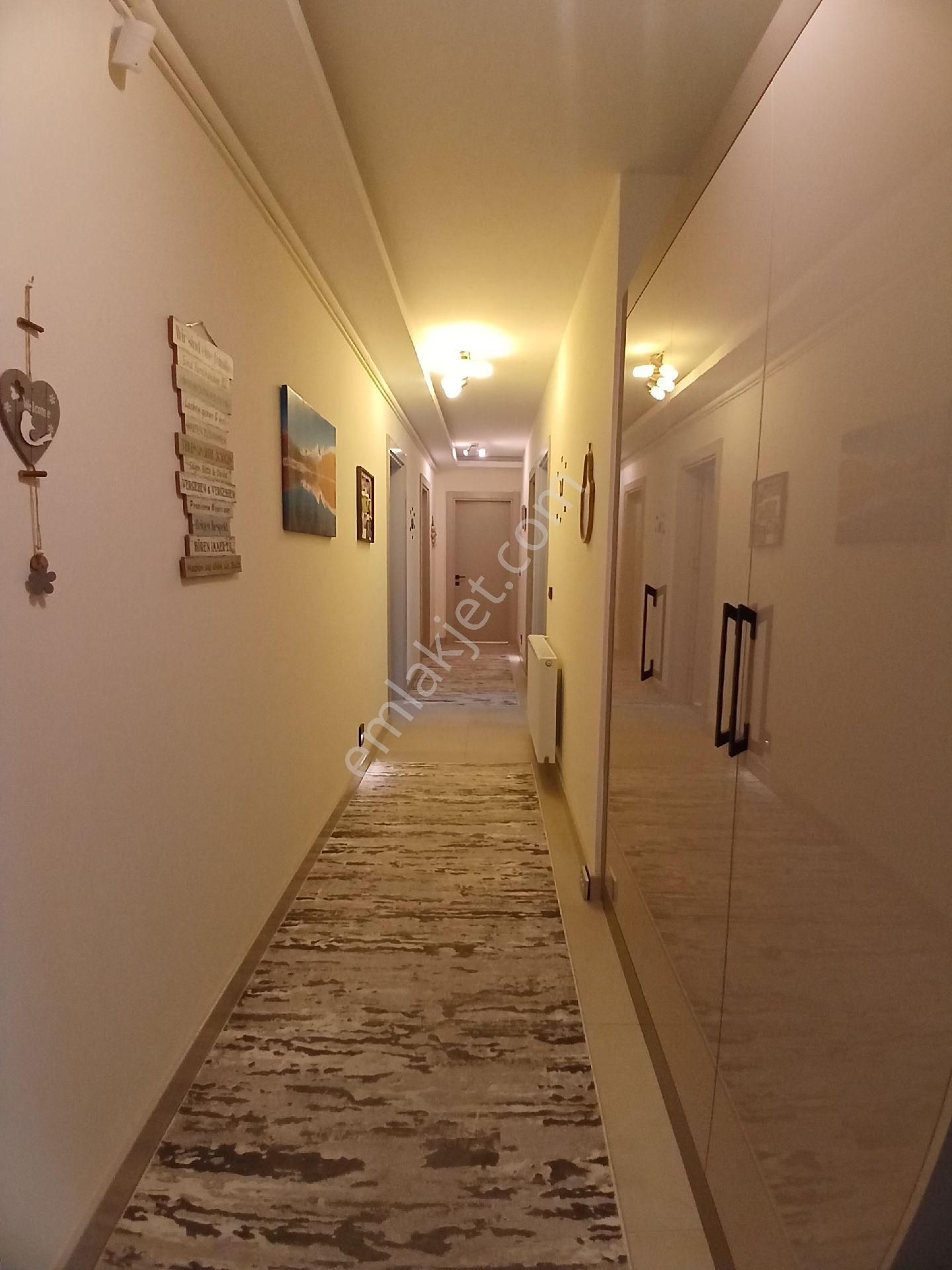 Kuşadası İkiçeşmelikte Satılık 3+1 Daire - Görsel 6