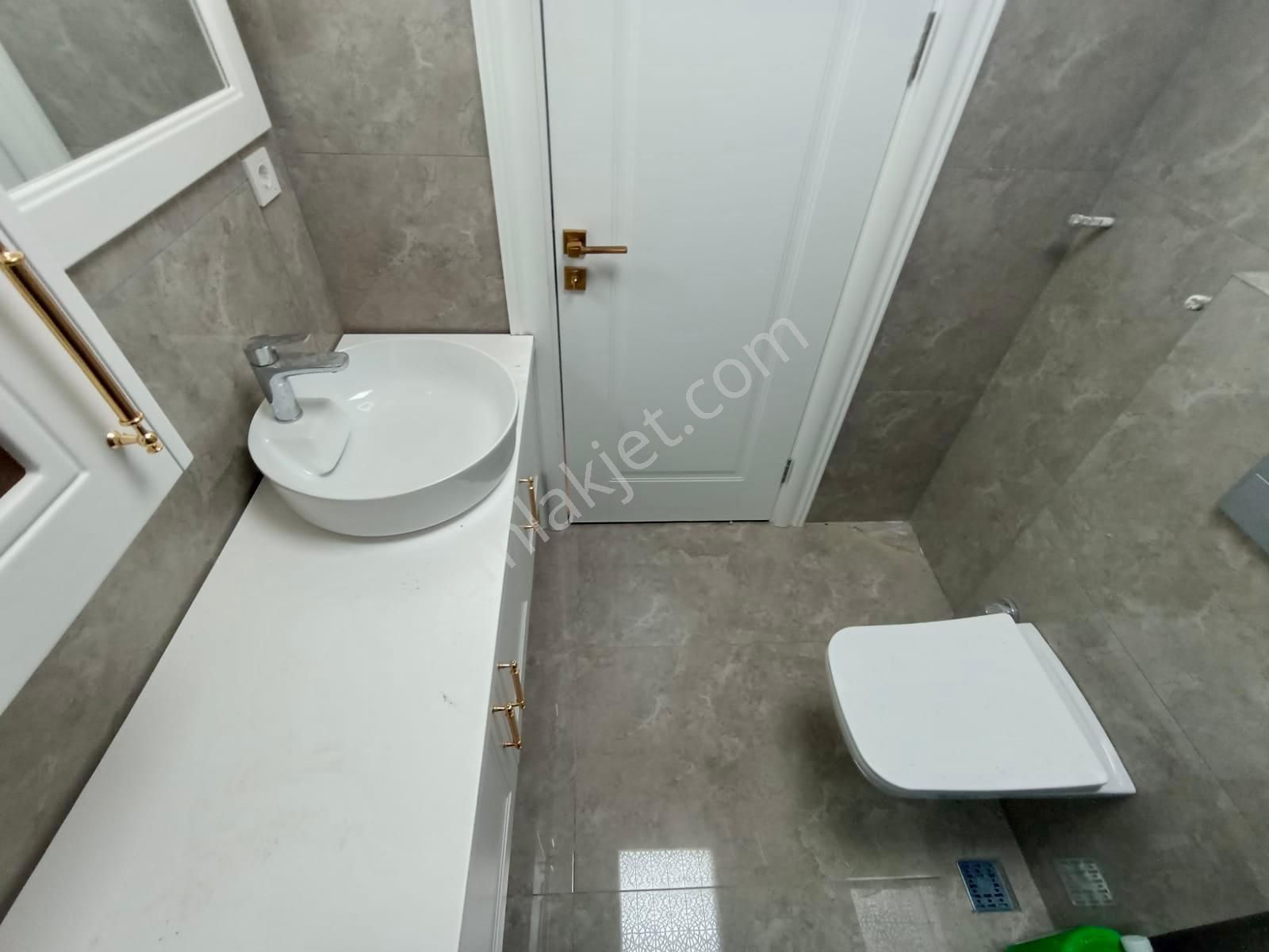 Arve'den Akdeniz Mah. Mühteşem Lokasyonda Satılık 3+1 Lüks Daire - Görsel 24