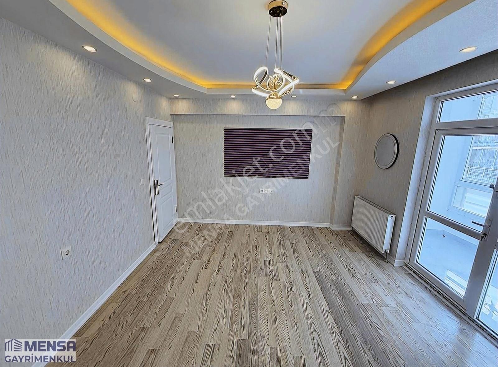 Mensa'dan Karakaya Mah. Masrafsız Çift Balkonlu Merkezi Konumda - Görsel 15