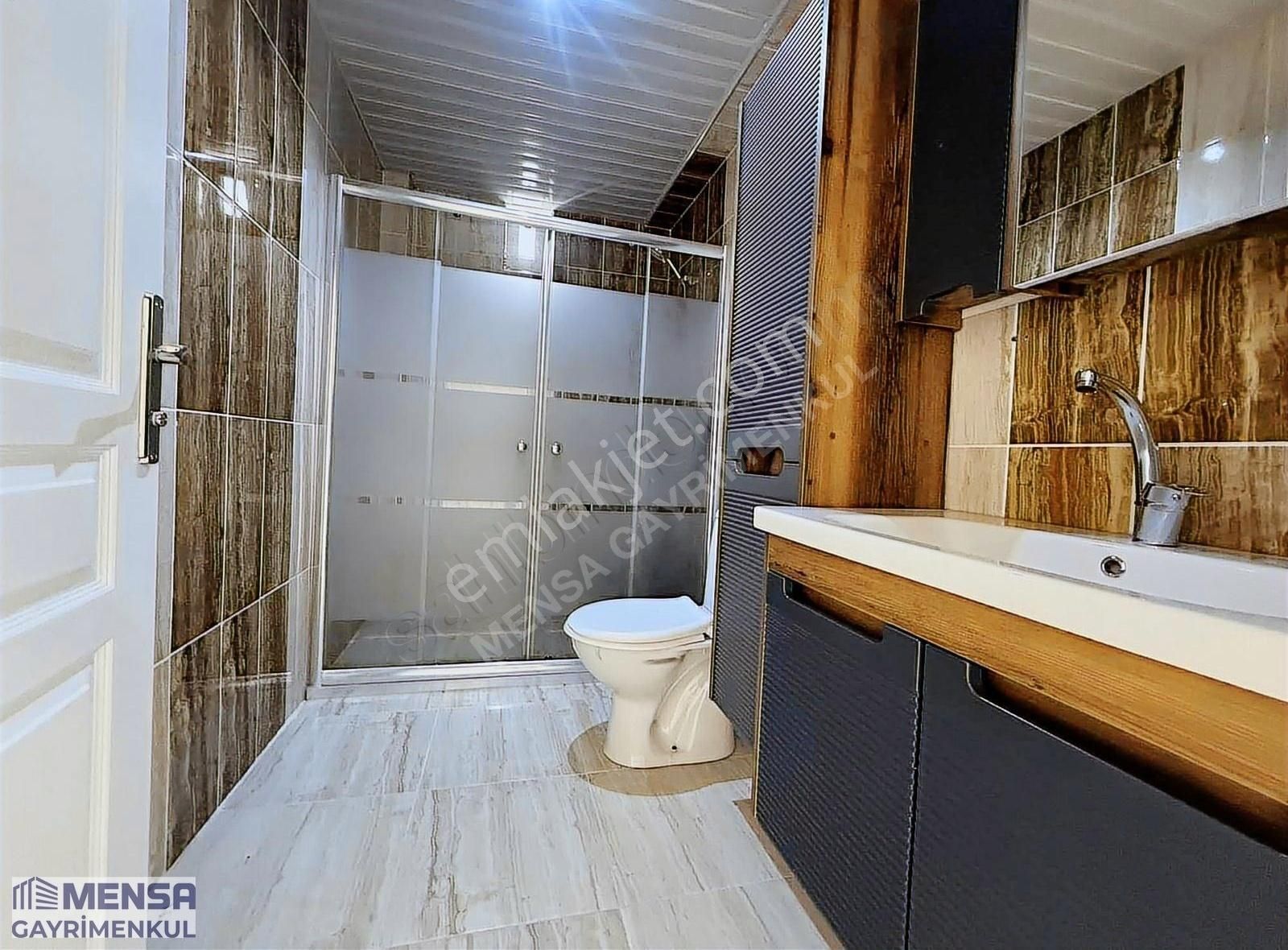 Mensa'dan Karakaya Mah. Masrafsız Çift Balkonlu Merkezi Konumda - Görsel 22