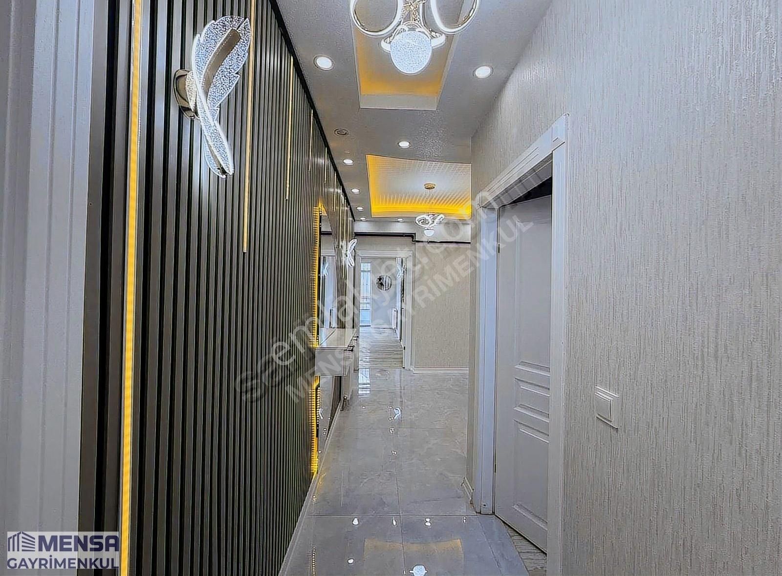 Mensa'dan Karakaya Mah. Masrafsız Çift Balkonlu Merkezi Konumda - Görsel 18