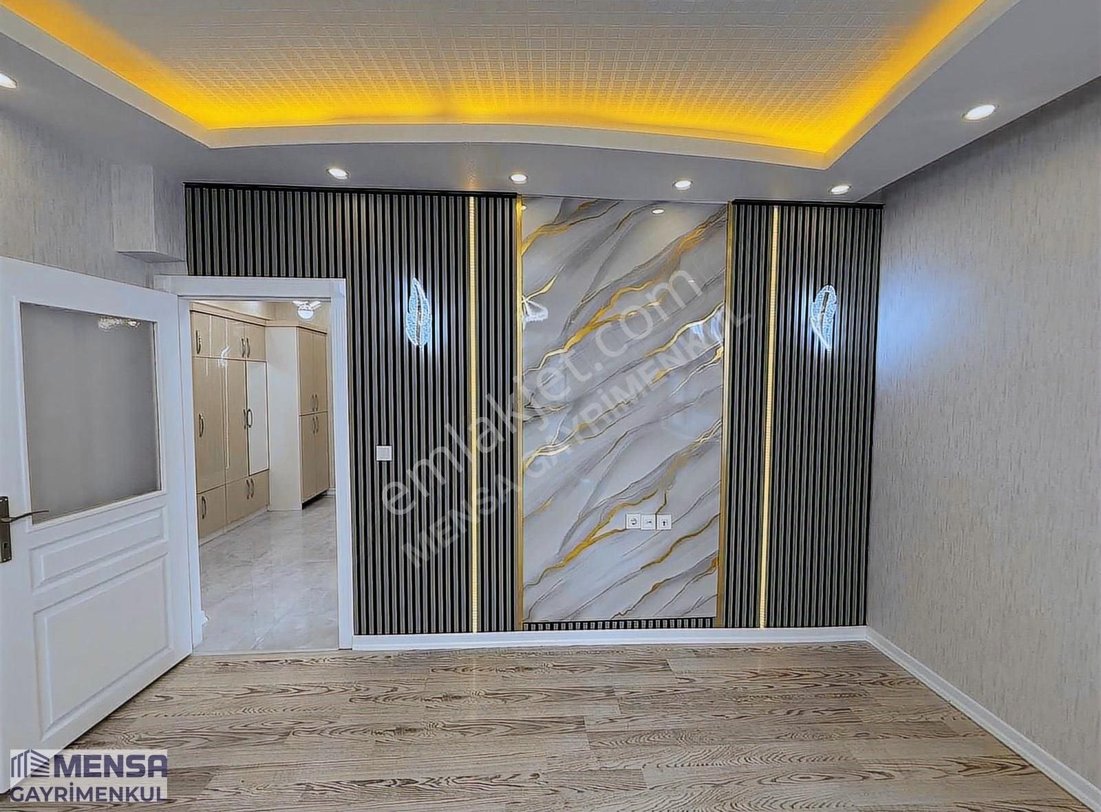 Mensa'dan Karakaya Mah. Masrafsız Çift Balkonlu Merkezi Konumda - Görsel 32