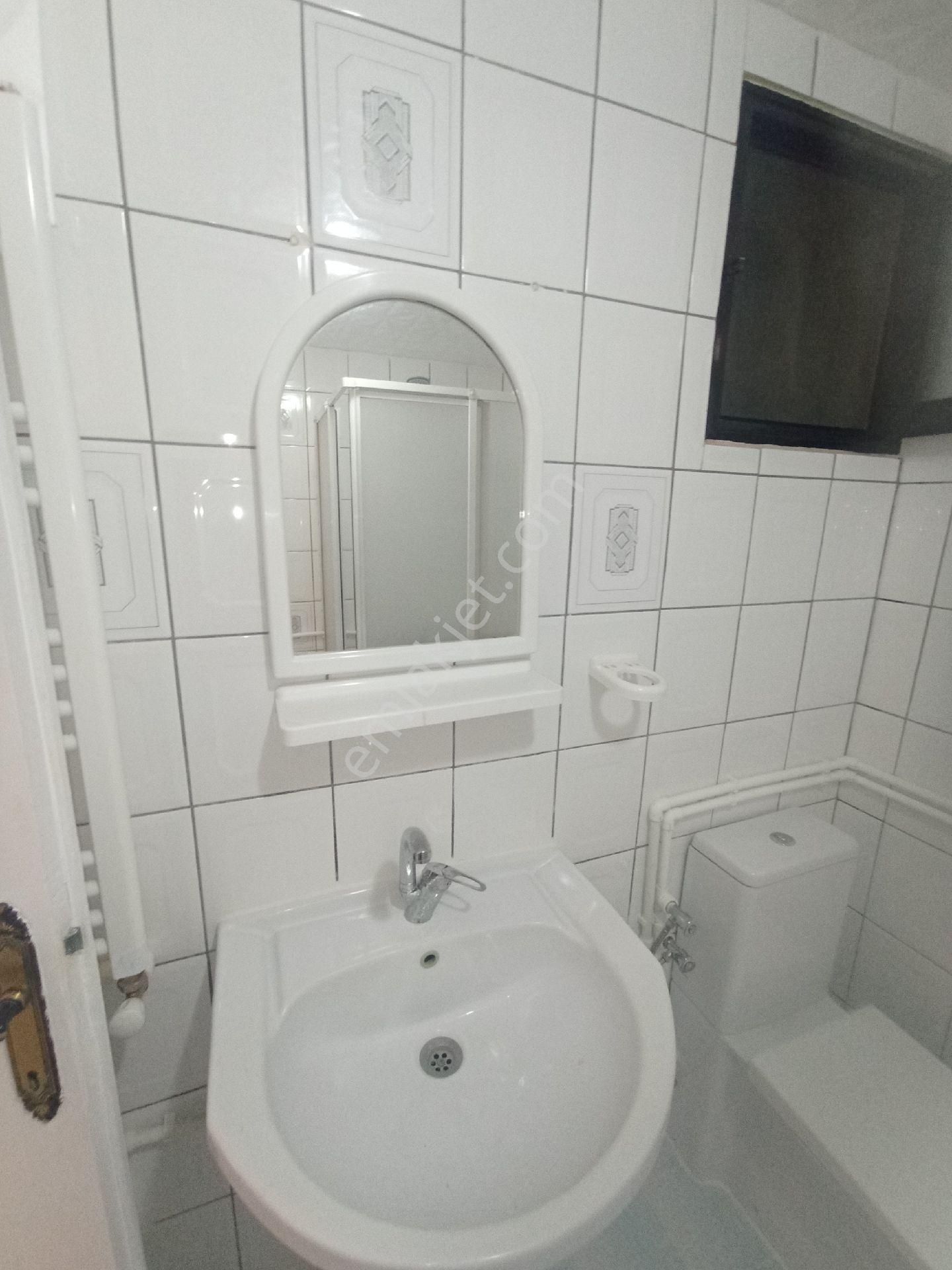 Gaziemir Sarnıç 3+1 Doğalgazlı Balkonlu - Görsel 12