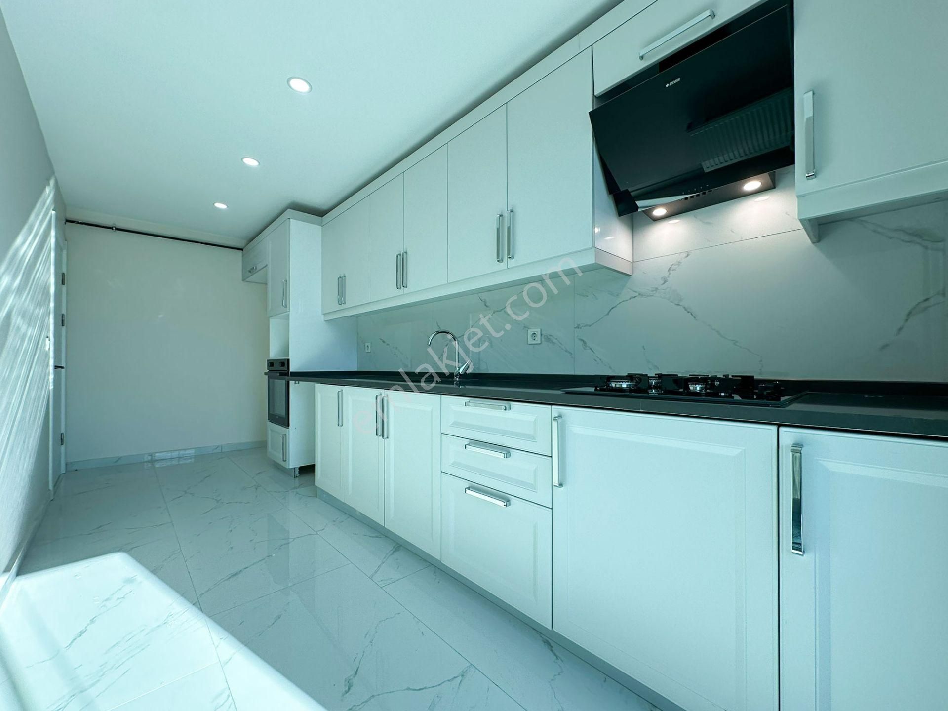 Marcity'den Bahçelievler Hastanesi Yakını, 3+1 6.kat 144m² Lüx - Görsel 10