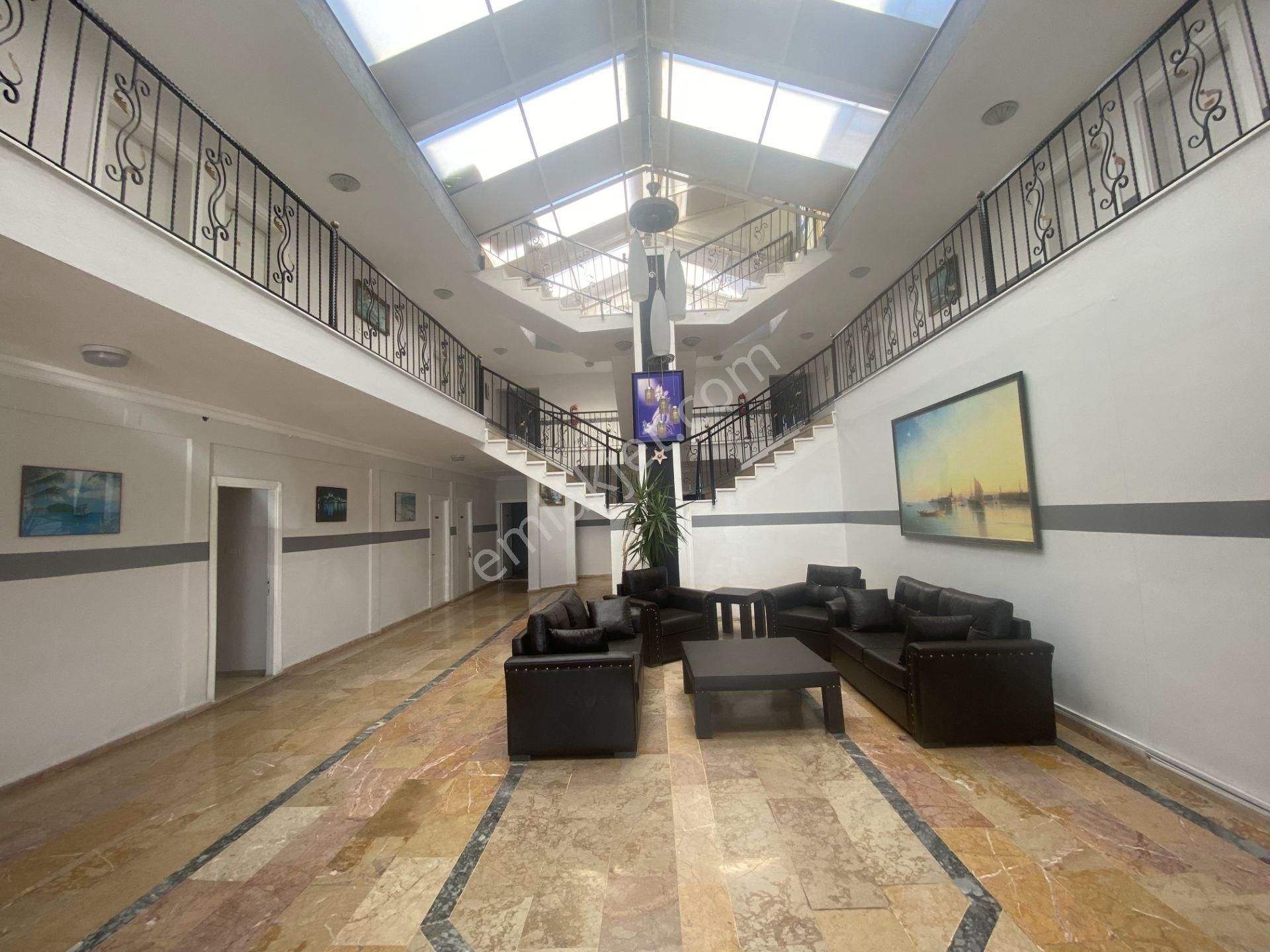 Balıkesir Ayvalık Ta Satılık Otel.denize Sıfır