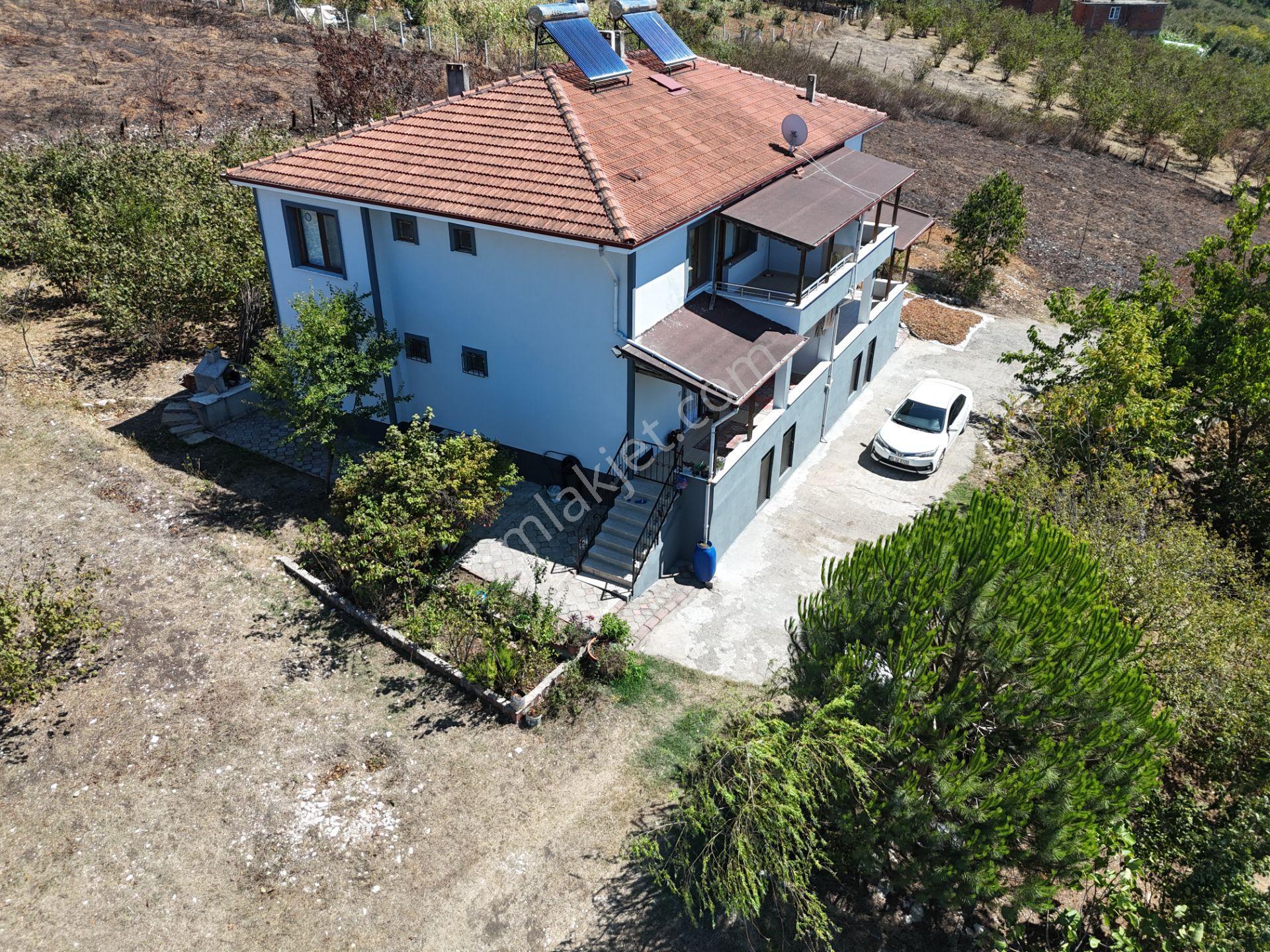 Re/max Maviden 2650 M2 Arsa Üzerinde 2 Adet Yeni 4+1 Müstakil Ev - Görsel 6