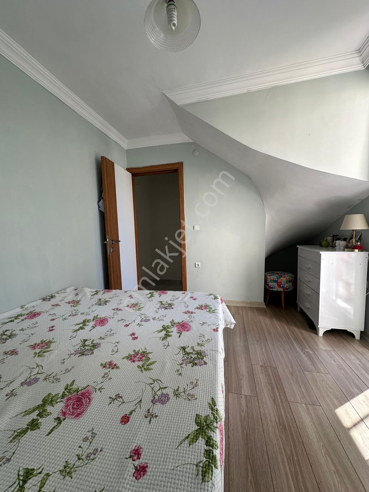 Didim Efeelerde 4+1 Geniş Dubleks Daire - Görsel 21