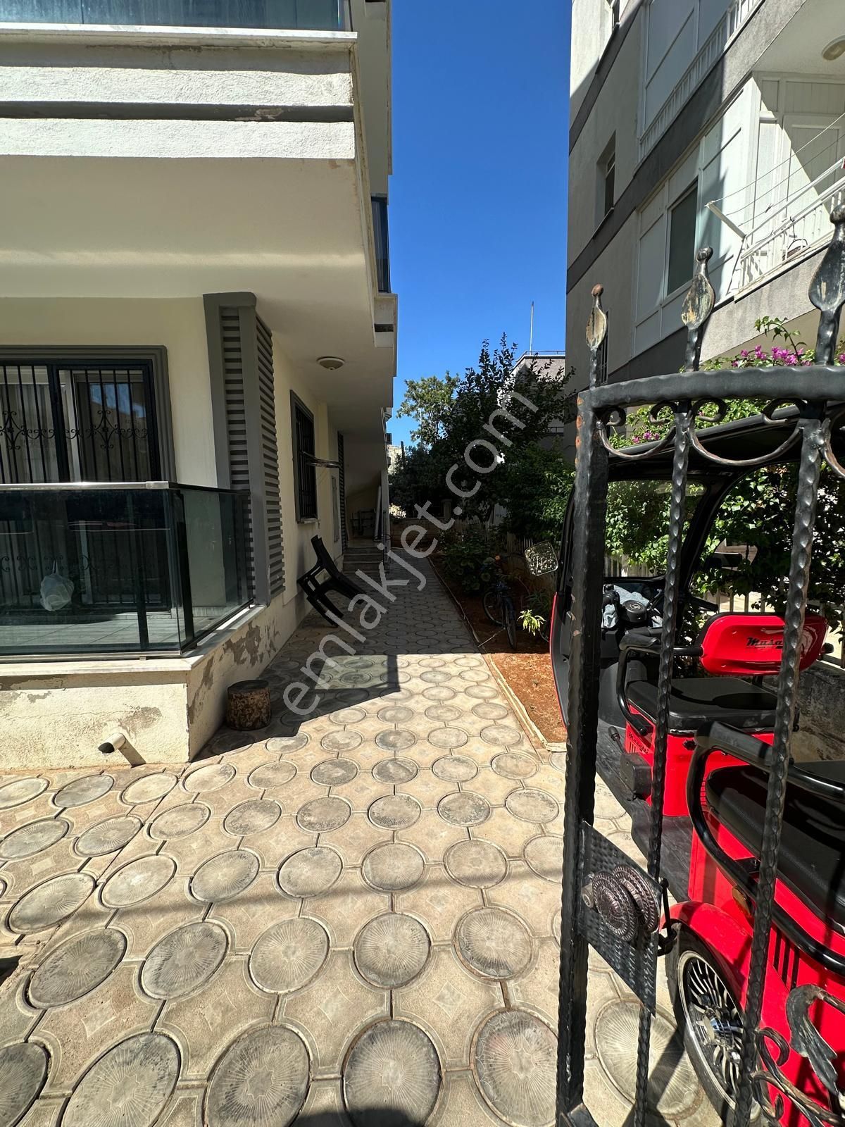 Didim Efeelerde 4+1 Geniş Dubleks Daire - Görsel 3