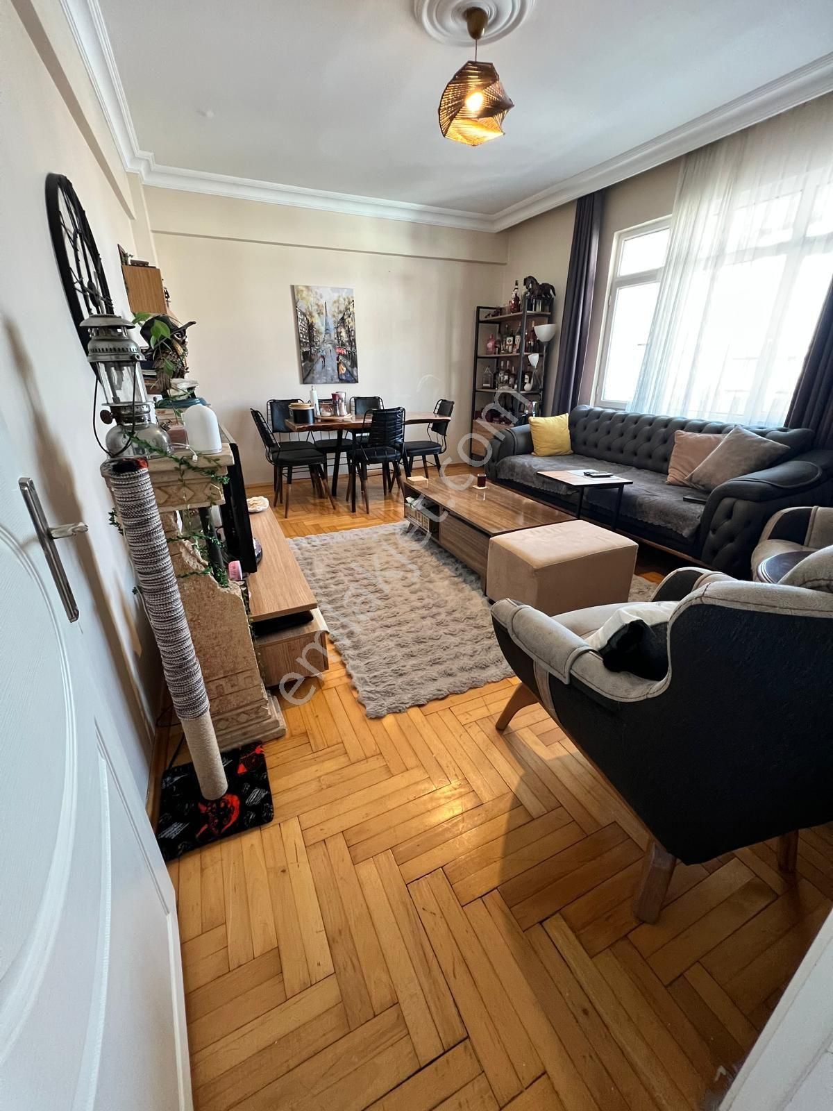Sahibinden Yenibosna Çobançeşmede Satılık Daire