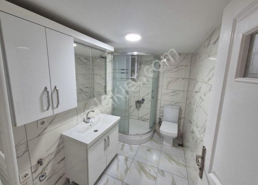 Bozyaka’da 2+1 Full Tadilatlı Doğalgazlı Kiralık Daire