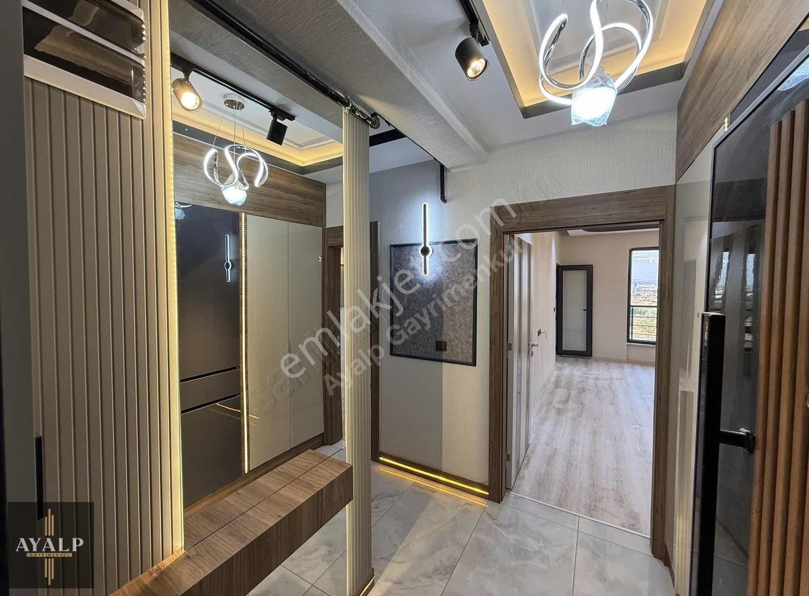 Stadyum Civarı Satılık Fırsat 2+1 130m2