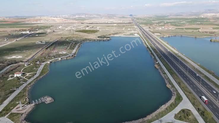 Sincan Temelli Gölete 10dk Mesafede Polatlı Macun Köyiçi 1229m2 Tek Tapu (ev Yapımına Uygun)